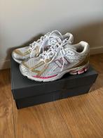 New balance sneakers (NB) - model 1906 - maat 41,5, Ophalen of Verzenden, Zo goed als nieuw, Sneakers of Gympen