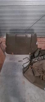 Motorkap Nekaf Marechaussee verzwaard, Ophalen, Marechaussee, Nederland, Embleem of Badge