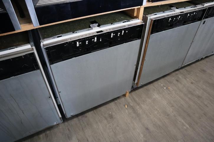 Siemens Inbouw Vaatwasser SN69M003NL/A3, Witgoed en Apparatuur, Vaatwasmachines, Refurbished, Inbouw, Minder dan 85 cm, Eco programma