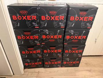 Roofboxer helmen v8 gloednieuw matzwart alpha maat xs tm xl beschikbaar voor biedingen