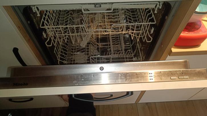 Miele, Witgoed en Apparatuur, Vaatwasmachines, Gebruikt, Inbouw, 85 tot 90 cm, 45 tot 60 cm, Eco programma, Kort programma, Ophalen