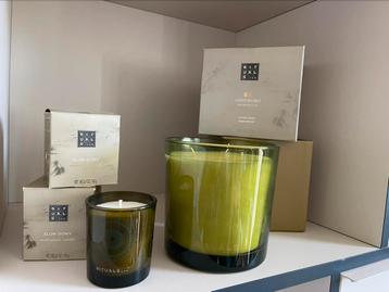3 kaarsen Rituals lotus xxl kaars 1000g en 2x 145g beschikbaar voor biedingen