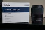 Sigma 30mm F1.4 DC DN | C, Audio, Tv en Foto, Fotografie | Lenzen en Objectieven, Ophalen of Verzenden, Zo goed als nieuw, Standaardlens