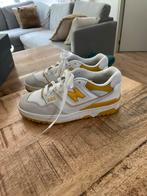 New Balance 550 Sea Salt Varsity Gold maat 37,5, Kleding | Dames, Schoenen, Wit, New Balance, Ophalen of Verzenden, Sneakers of Gympen