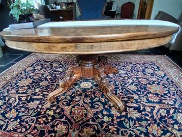 Salontafel ovaal beschikbaar voor biedingen