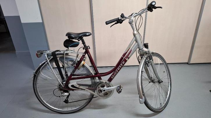 Gazelle Geneve Goldline dames fiets, Fietsen en Brommers, Fietsen | Dames | Sportfietsen en Toerfietsen, Gebruikt, Gazelle, Meer dan 20 versnellingen