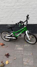 Woom 2 kinderfiets groen, 14 inch wielen, incl. standaard, Fietsen en Brommers, Ophalen, Zo goed als nieuw, Minder dan 16 inch