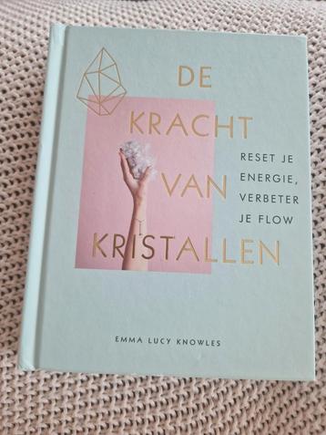 Emma Lucy Knowles - De kracht van kristallen beschikbaar voor biedingen