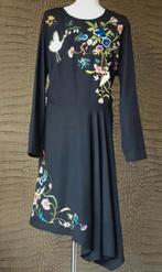 Geborduurde schuine jurk Asos maat 48 leuke zwarte jurk, Ophalen of Verzenden, Onder de knie, Asos, Zo goed als nieuw