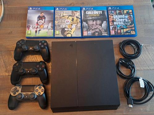 Playstation 4 + controllers en spellen, Spelcomputers en Games, Spelcomputers | Sony PlayStation 4, Gebruikt, Original, 500 GB