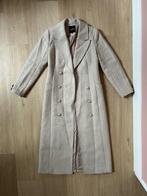 Z.g.a.n. Beige, lange trenchcoat jas van wol, Nikkie, mt XS, Kleding | Dames, Beige, Ophalen of Verzenden, Zo goed als nieuw, Nikkie