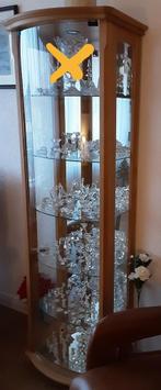 Licht Eiken Vitrinekast met gebogenruit en Swarovski Figuren, Ophalen, Gebruikt