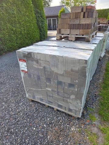 metselsteen geel genuanceerd 2600 stuks wienerberger beschikbaar voor biedingen