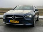 Mercedes-Benz CLA-klasse 200 Business Solution AMG / facelif, Auto's, Gebruikt, 4 cilinders, Blauw, Leder en Stof