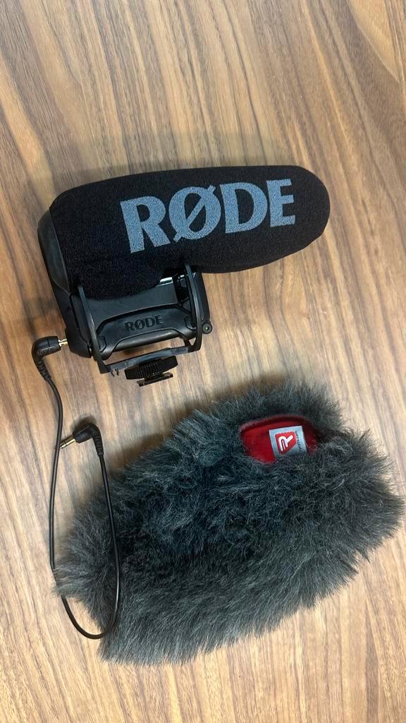 Rode Videomic Pro - Richtmicrofoon voor Camera, Muziek en Instrumenten, Microfoons, Gebruikt, Overige typen, Ophalen of Verzenden