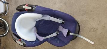 Kinder autostoel maxicosi beschikbaar voor biedingen