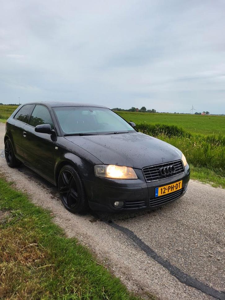 Audi A3 2.0 110KW 3D 2004 Zwart, Auto's, Audi, Particulier, A3, Benzine, C, Hatchback, Handgeschakeld, Origineel Nederlands, Zwart