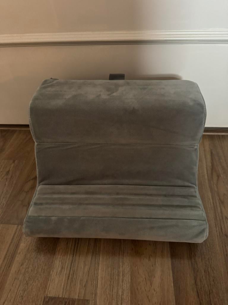 Tablet Kussen - Comfortabel en Handig, Ophalen, Zo goed als nieuw