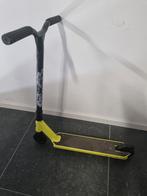 Stuntstep, Fietsen en Brommers, Ophalen, Zo goed als nieuw, Gewone step