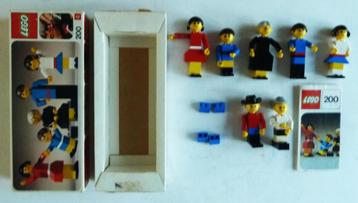 Vintage Lego doos 200C  1975 poppetjes beschikbaar voor biedingen