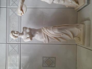 Set van beelden Grieks beschikbaar voor biedingen