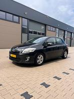 Toyota Auris 1.8 Full Hybrid 5DR CVT 2013 Zwart, 65 €/maand, Stof, Zwart, 4 cilinders