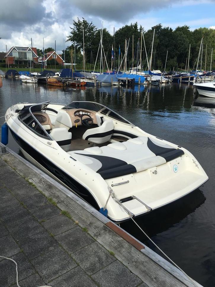 Stingray 220LX Speedboot - Incl trailer - 250pk, Watersport en Boten, Motorboten en Motorjachten, Gebruikt, Polyester, 6 tot 9 meter