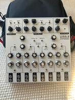 Soma LYRA-8 synth with case, Muziek en Instrumenten, Synthesizers, Ophalen of Verzenden, Zo goed als nieuw, Overige aantallen