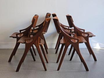 Zes vintage stoelen Deens design Hovmand Olsen beschikbaar voor biedingen