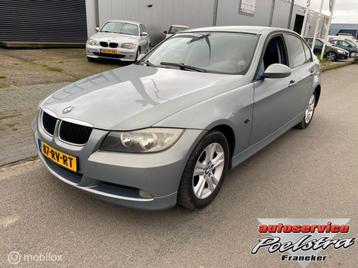 BMW 3-serie 318i Executive beschikbaar voor biedingen