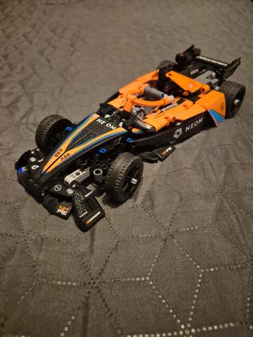 Lego 42169 formula e auto beschikbaar voor biedingen