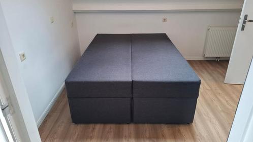 Zeer mooi Boxspring bed ( als nieuw), Huis en Inrichting, Slaapkamer | Boxsprings, Zo goed als nieuw, 140 cm, 200 cm, Tweepersoons