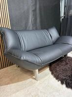 Actie - Leolux Tango 2-zits bank - Toledo zwart, z.g.a.n., Leolux, Info@leolux.nl, 150 tot 200 cm, Tweepersoons