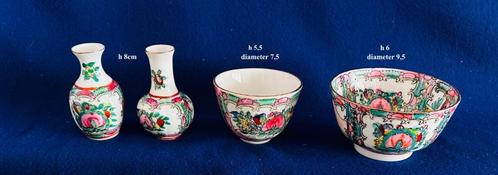 4 items Famille Rose porselein € 10 per stuk  Chinees, Antiek en Kunst, Antiek | Porselein, Ophalen