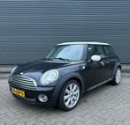 Mini Cooper 1.6 Chili | Airco | NAP | APK | Onderhouden, Voorwielaandrijving, 4 cilinders, 4 stoelen, Leder en Stof