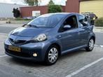 Toyota Aygo 1.0 Benzine Sport Airco 5 Deurs Mistlampen APK ‘, Auto's, Voorwielaandrijving, Gebruikt, 68 pk, Bedrijf