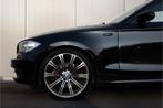 BMW 1-serie 116i Introduction airco 17 inch M panorama xenon, 1-Serie, 65 €/maand, Gebruikt, Zwart