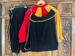 Roet pietenpak maat S ,broek,jasje ,kraag cape en pet, Diversen, Sinterklaas, Ophalen of Verzenden, Zo goed als nieuw
