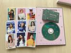 TWICE Merry & Happy Monograph kpop, Ophalen of Verzenden, Zo goed als nieuw, Foto of Kaart