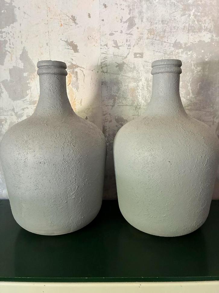 Glazen Flessen met Betonlook (2 stuks), Huis en Inrichting, Woonaccessoires | Vazen, Zo goed als nieuw, Overige kleuren, Minder dan 50 cm