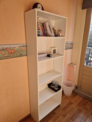 Boekenkast wit