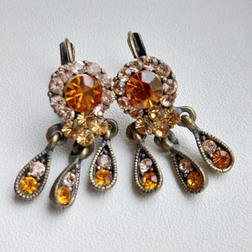 Vintage Oorbellen met Strass #3466 beschikbaar voor biedingen