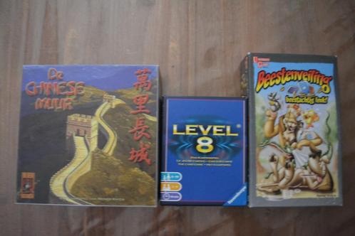 de chinese muur, level 8 en beestenveiling, Hobby en Vrije tijd, Gezelschapsspellen | Kaartspellen, Gebruikt, Verzenden