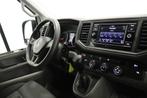 Volkswagen Crafter 2.0 TDI 140PK L5H3 Automaat EURO 6 - Airc, Auto's, Bestelauto's, Stof, Gebruikt, Volkswagen, Wit