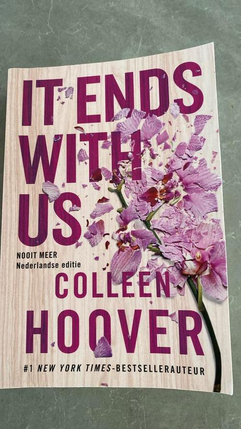 Colleen Hoover - It ends with us, Boeken, Literatuur, Zo goed als nieuw, Nederland, Ophalen