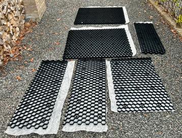 Grindrooster Grindmat 4m2 beschikbaar voor biedingen