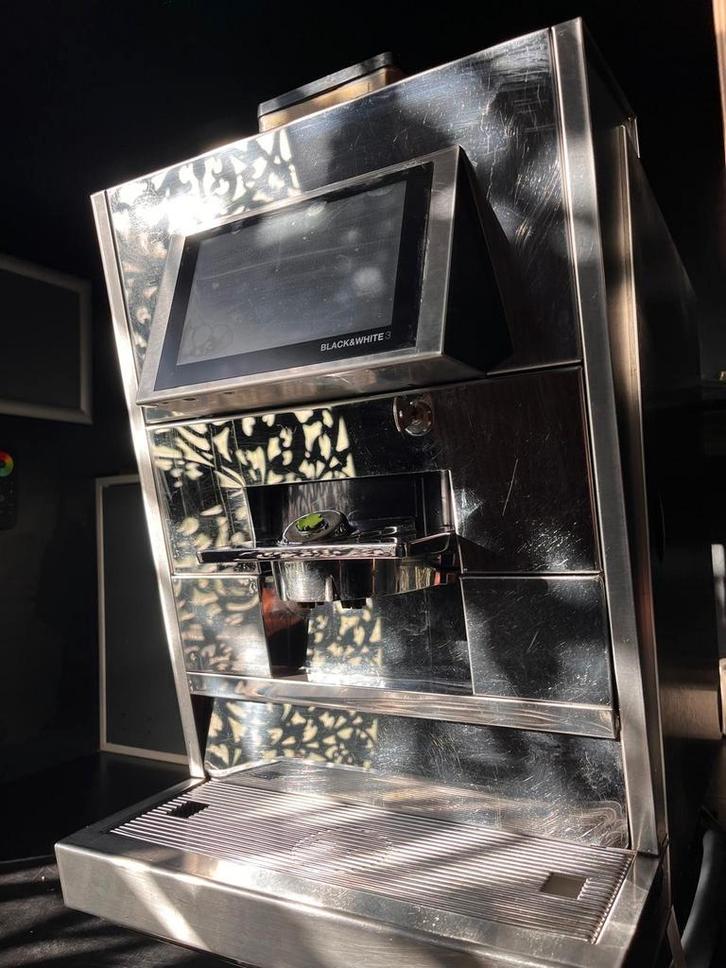 3x Black & White Koffiemachine - Horeca Kwaliteit, Zakelijke goederen, Horeca | Keukenapparatuur, Koffie en Espresso, Gebruikt