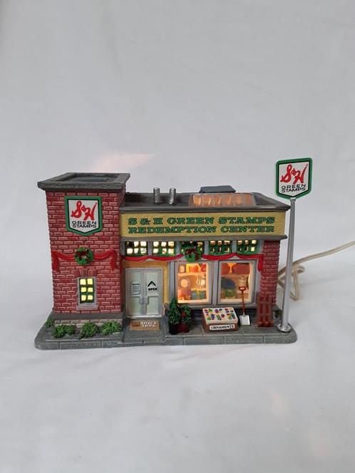 Lemax 75562 S & H green stamps store jaar 2007., Diversen, Kerst, Zo goed als nieuw, Ophalen of Verzenden