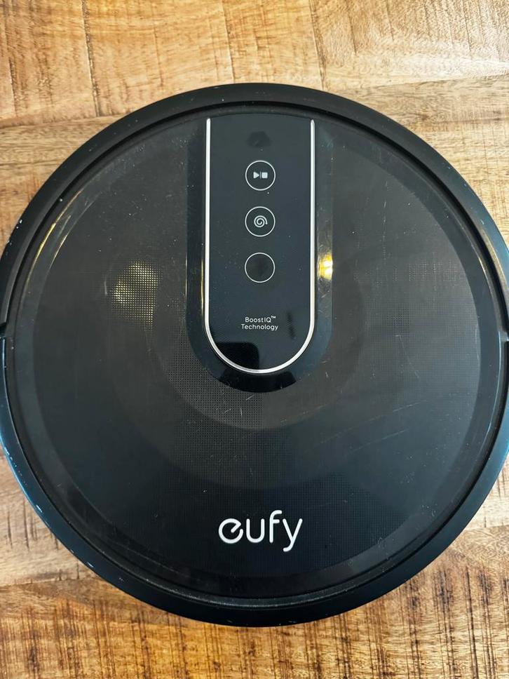 Eufy RoboVac 35C Robotstofzuiger, Witgoed en Apparatuur, Stofzuigers, Gebruikt, Robotstofzuiger, Minder dan 1200 watt, Reservoir