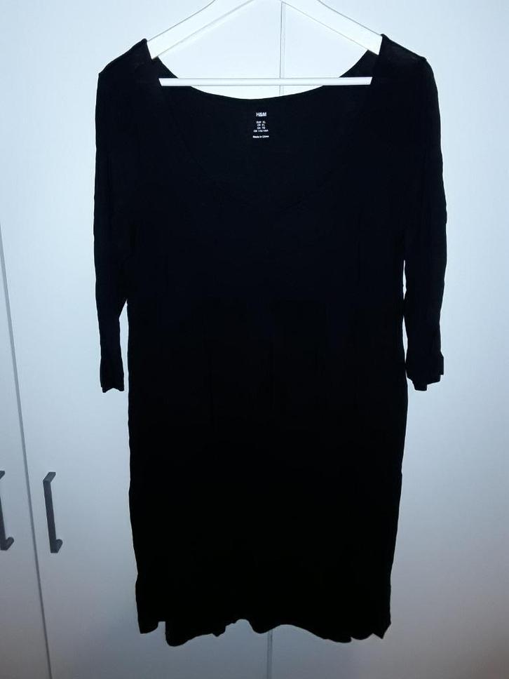 H&M Zwart Tuniek/Jurkje Met Ronde Hals Maat XL, Kleding | Dames, Jurken, Zo goed als nieuw, Maat 46/48 (XL) of groter, Zwart, Boven de knie